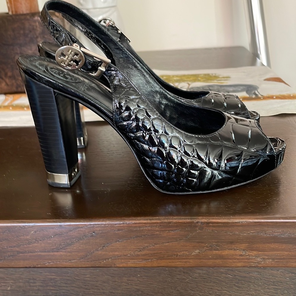 🔥💥☄️HOST PICK☄️💥🔥Stunning Tory Burch heels - Picture 10 of 11